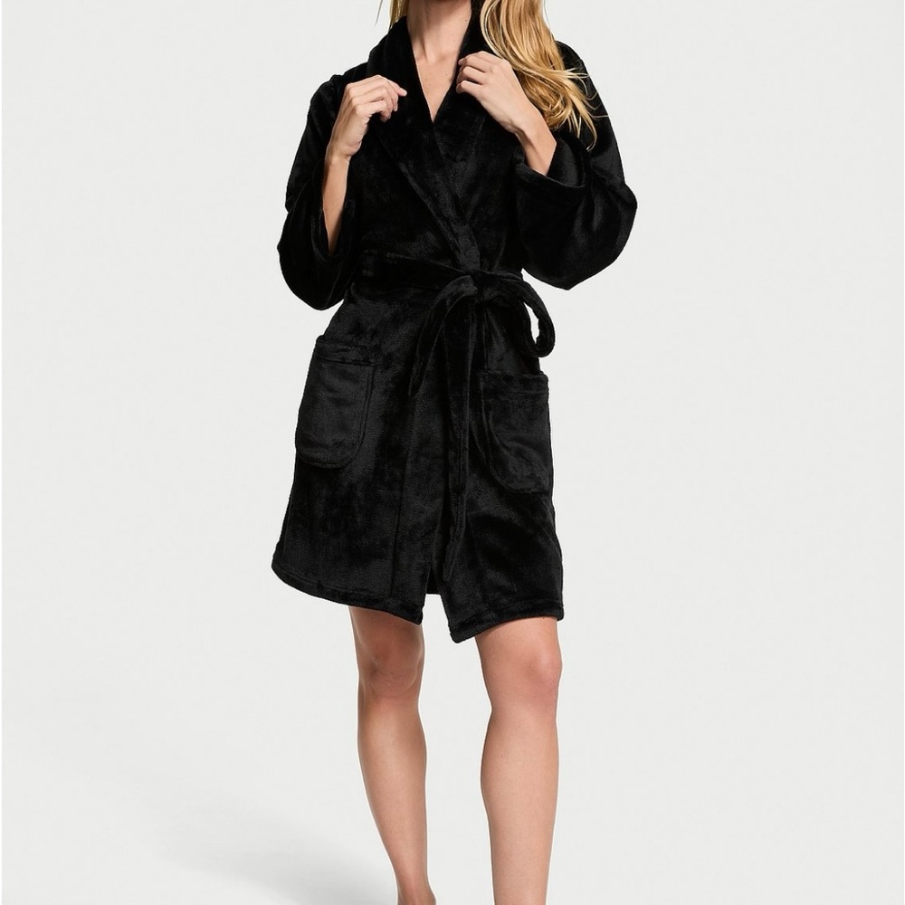 Victoria’s Secret Plush Robe Black - Size XS/S